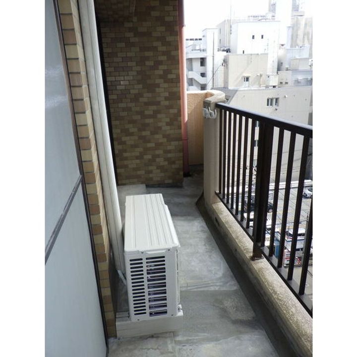 テーアイ二日町ビルの内装