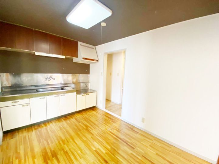 TSKビルのキッチン