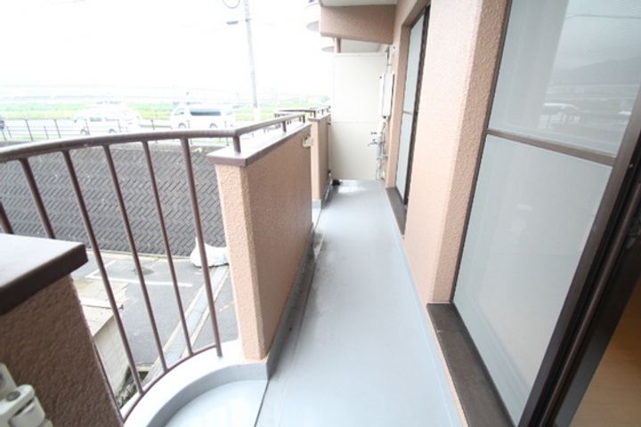 チェリス牛田の内装