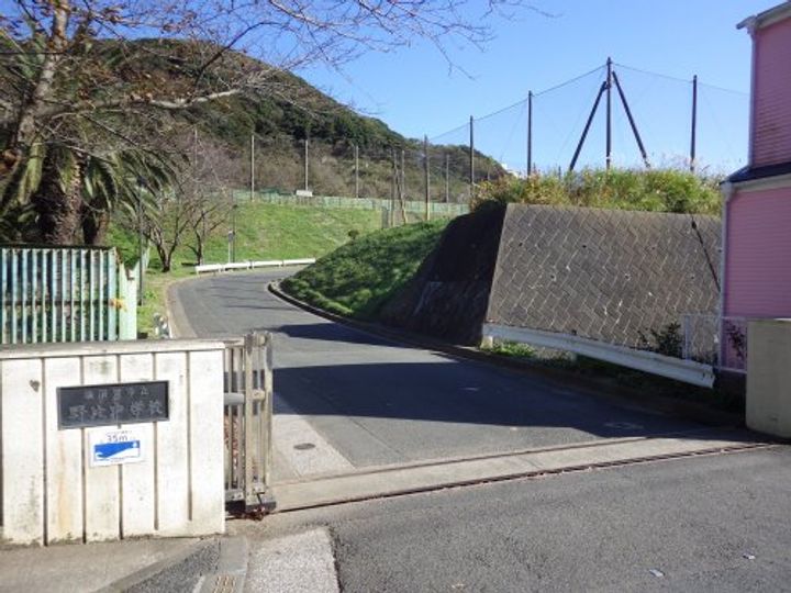 チュリスガーデン湘南野比ウエスト1番館1の周辺