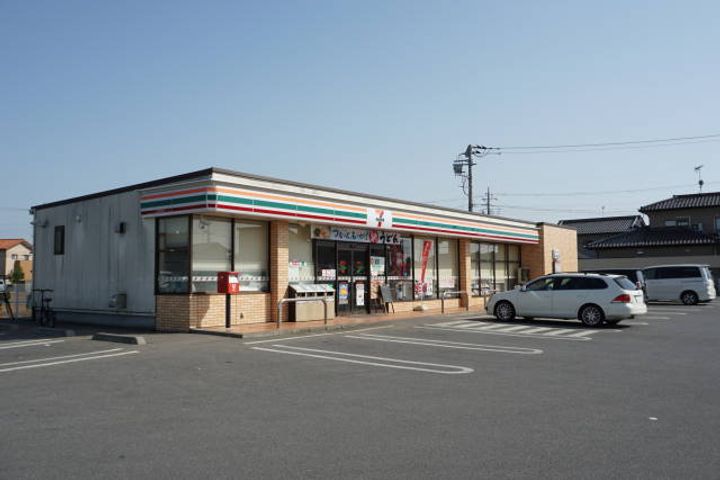 スーペリアの周辺