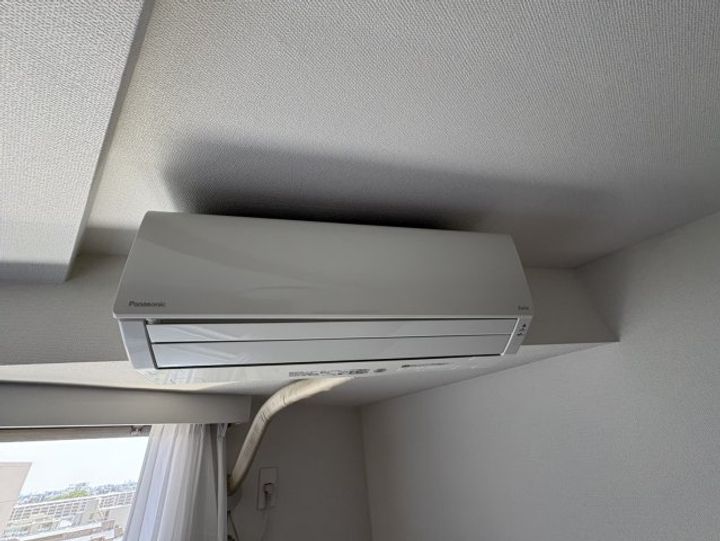 センチュリー末広の内装