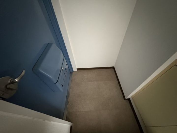 センチュリー末広の玄関