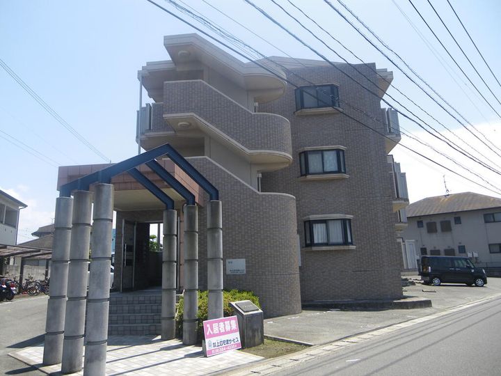 アシェレルの外観