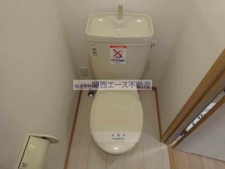サンシックスの内装