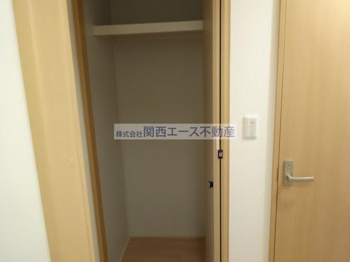 サンシックスの内装