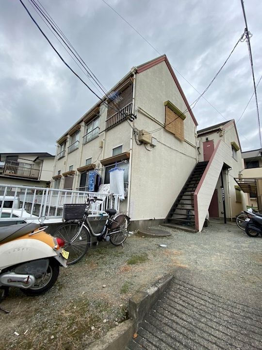 寒川プラザKの外観