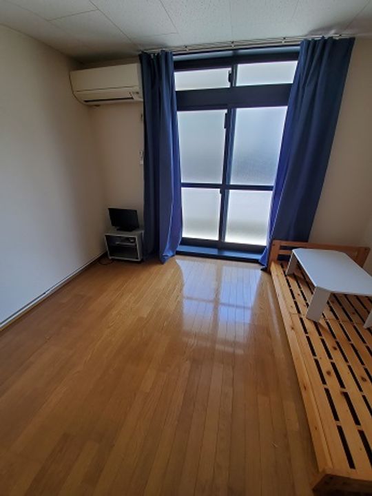 愛知県長久手市戸田谷(マンション)の賃貸物件の居間