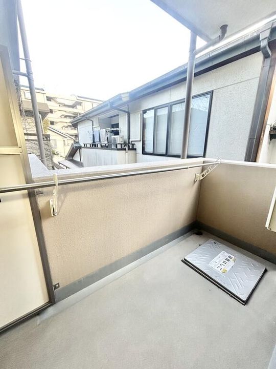 ラ・ファミリア山坂の内装