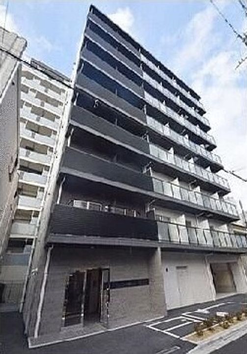 リヴシティ西川口四番館の外観