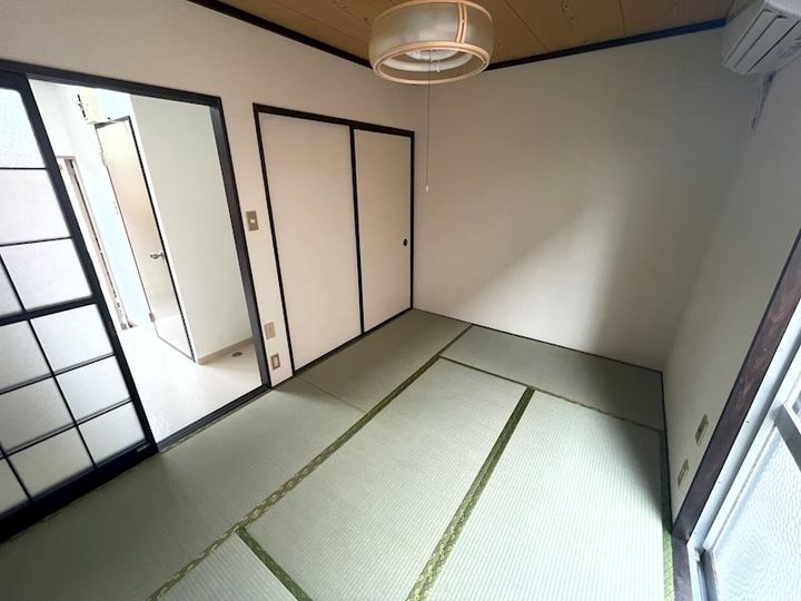 ハイツレスポワールの居間