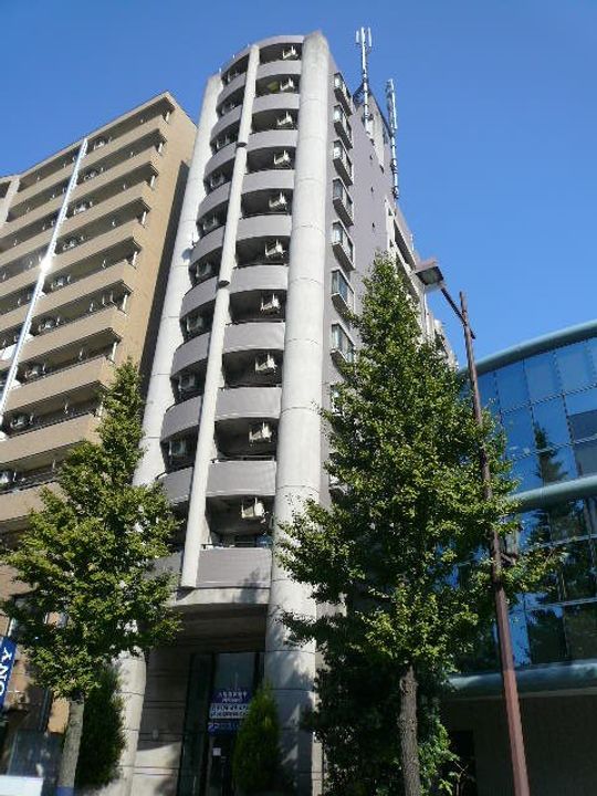 ギャラン小文字の外観