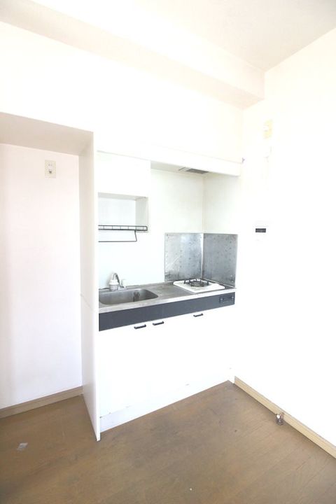 ギャラン小文字のキッチン