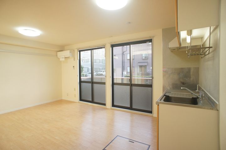 ルミエール津田沼A棟の居間