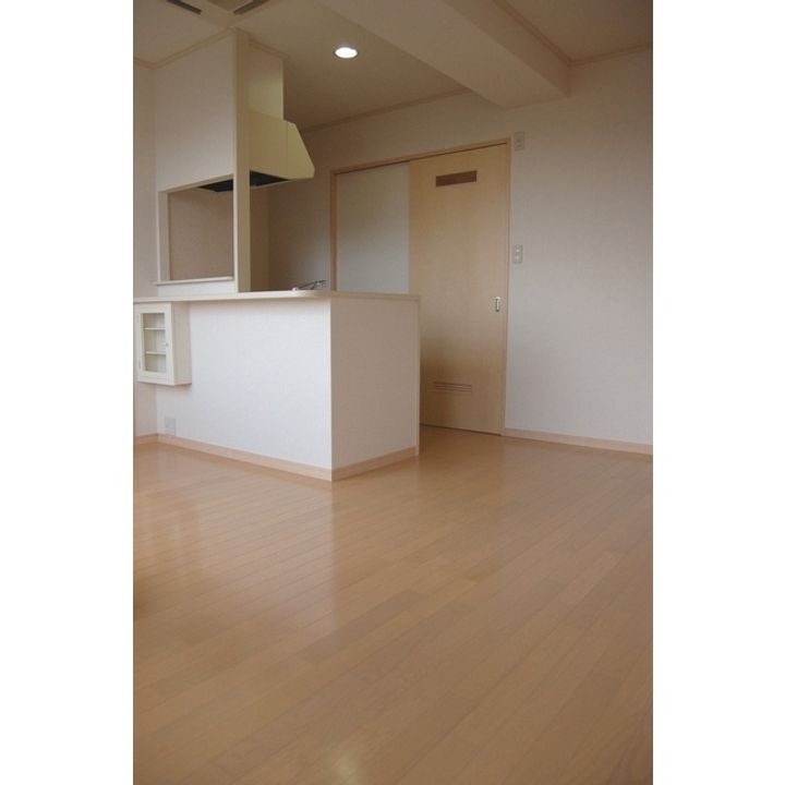 MKビルの居間