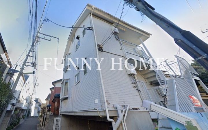 キャッスル宮坂の外観