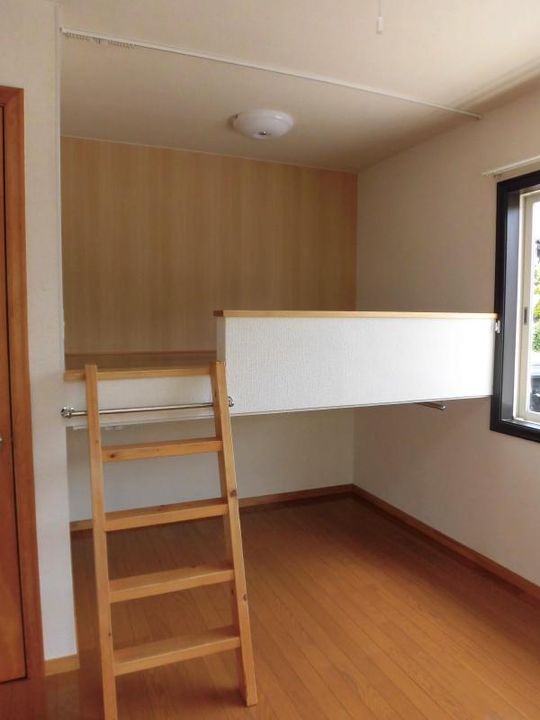 山形県山形市桜田東3(アパート)の賃貸物件の居間