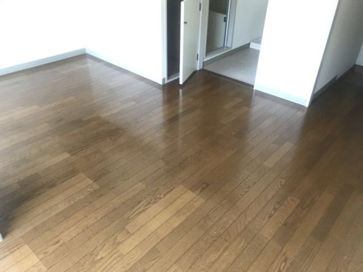 カンフォート花北の居間