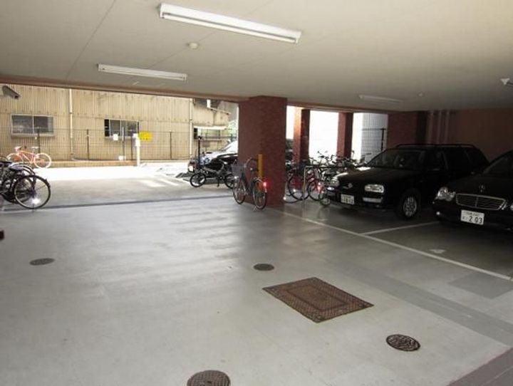 プレサンスセンターコア大阪の地図