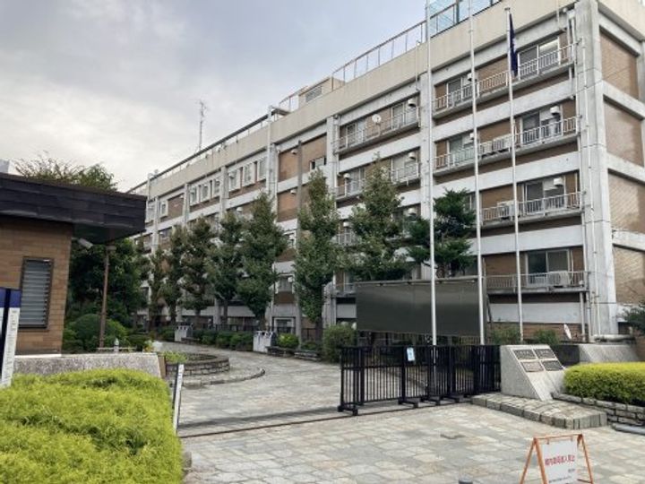 メゾンユーアイの周辺