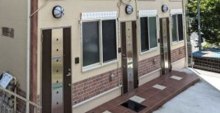 神奈川県横浜市西区宮ケ谷(アパート)の賃貸物件の玄関