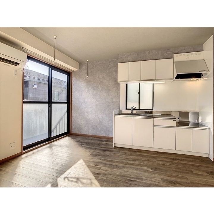 ロイヤルパレスマミヤの居間