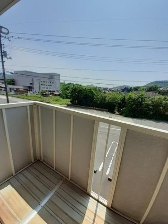 シェーン・バッハの内装