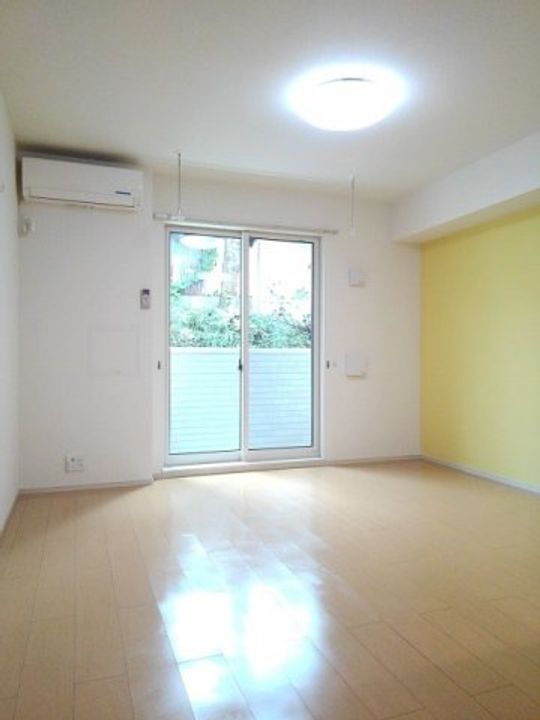 福島県二本松市作田(アパート)の賃貸物件の居間