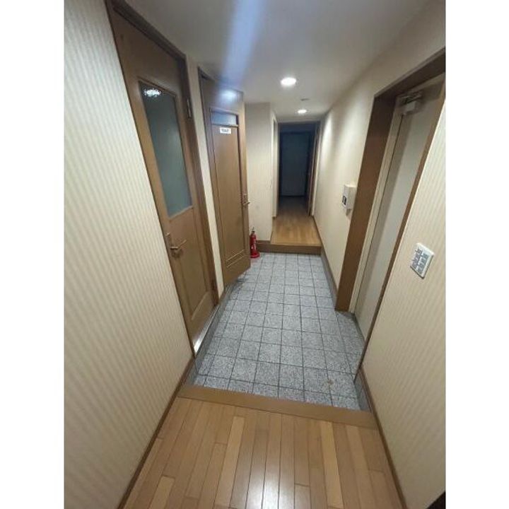 京都府京都市下京区綾堀川町(一戸建)の賃貸物件の玄関