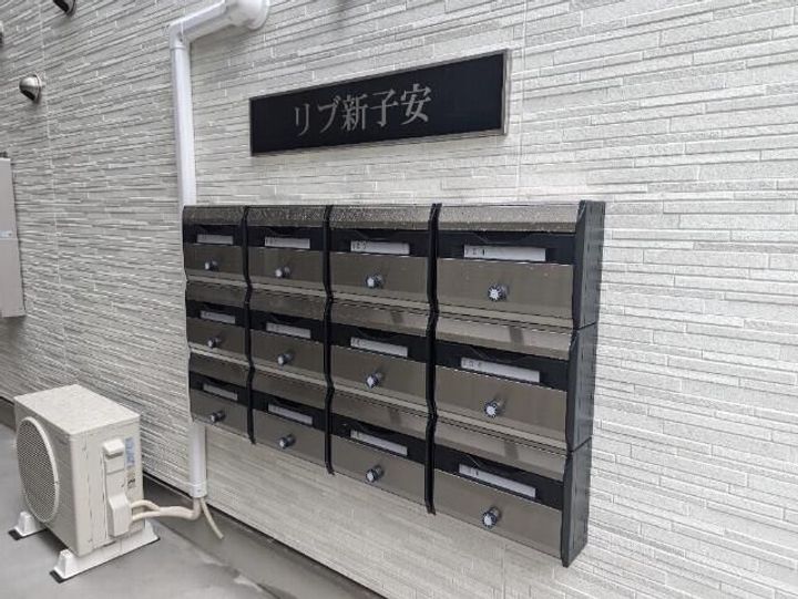 神奈川県横浜市神奈川区入江1(アパート)の賃貸物件の地図