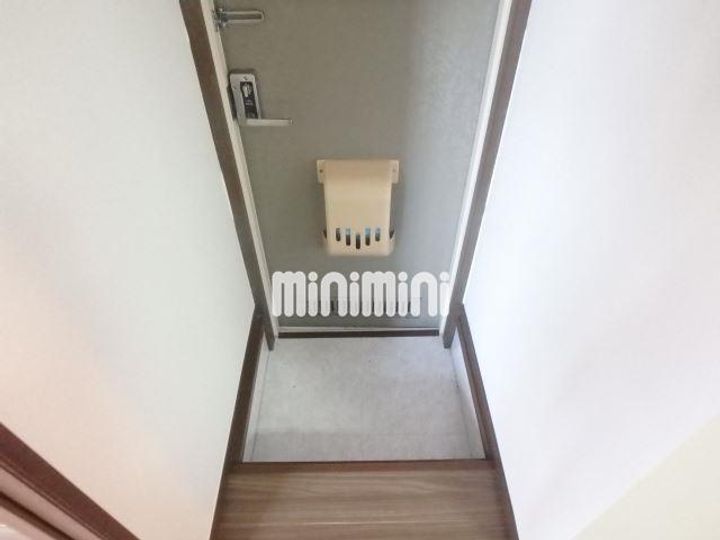 プチメゾンFの玄関