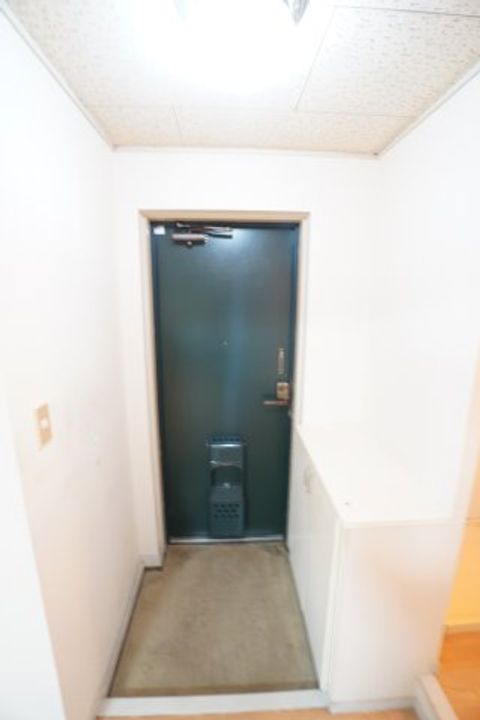 末広サンフレアBの玄関