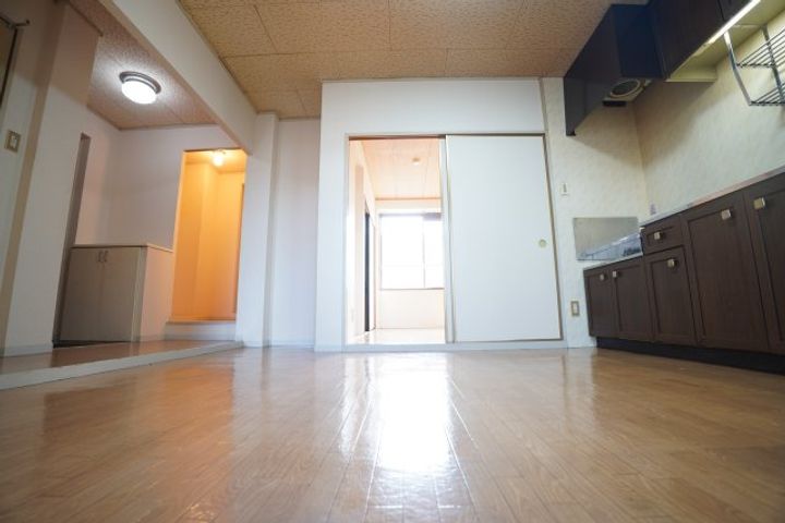 末広サンフレアBの居間