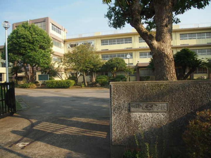 末広サンフレアBの周辺