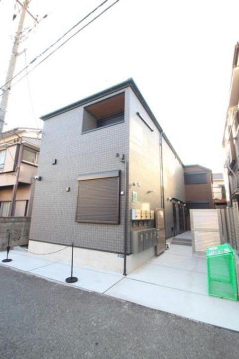 AIRS HANEDAの外観