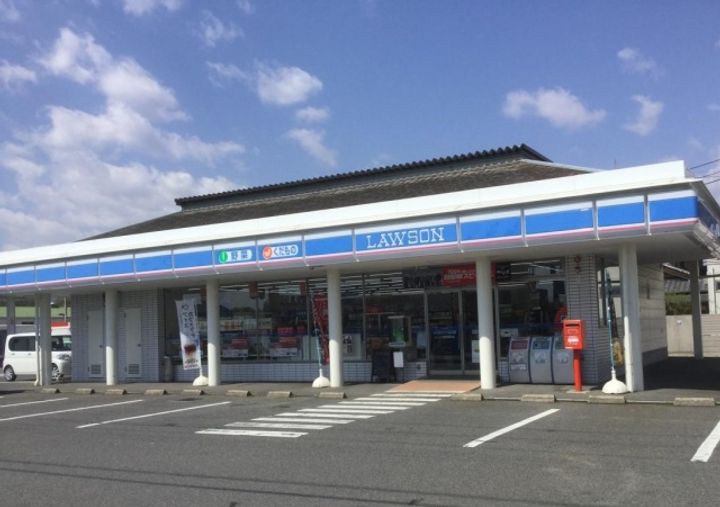 サンロイヤルかもがわの周辺