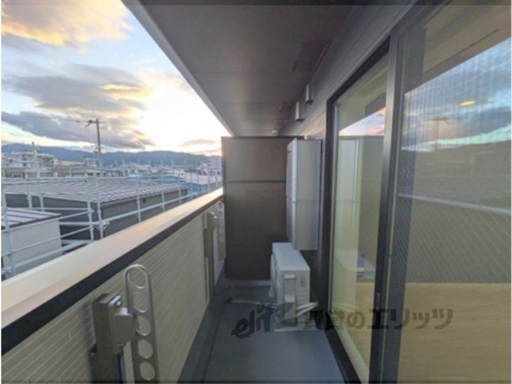 ウエストコミタリア3の内装