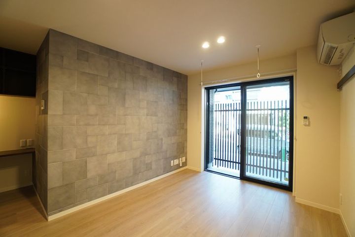 SHMレジステージの居間