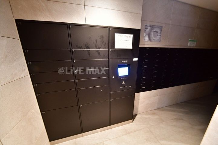 エンクレストベイ天神EASTの地図