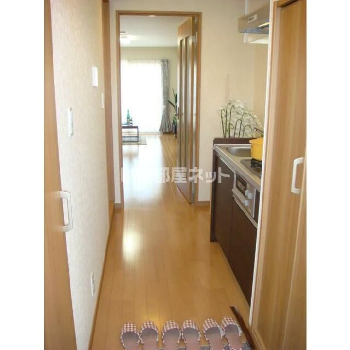 埼玉県熊谷市宮前町1(マンション)の賃貸物件の玄関