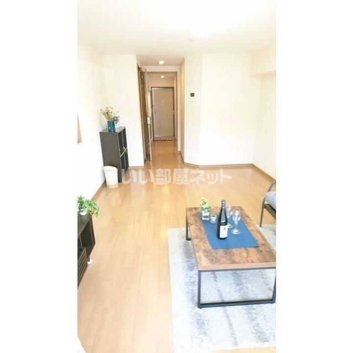 埼玉県熊谷市宮前町1(マンション)の賃貸物件の居間