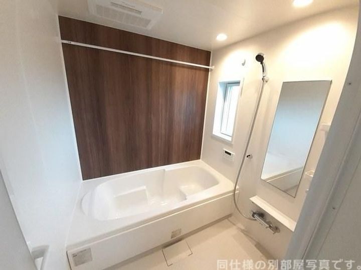 サン・ローリエIIのその他画像