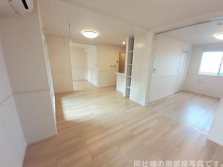 サン・ローリエIIのその他画像