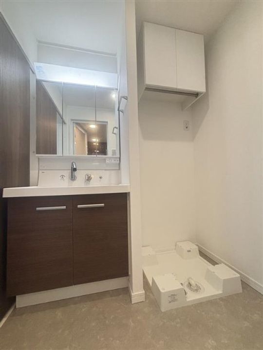 カスターニエの内装