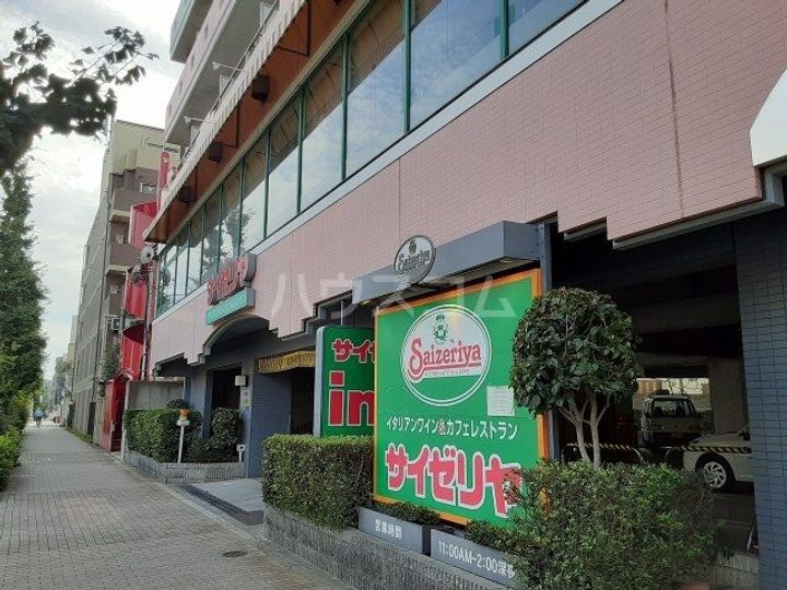 THE CLASS EXCLUSIVE RESIDENCEの周辺