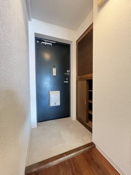 豊原マンションV・VIの玄関