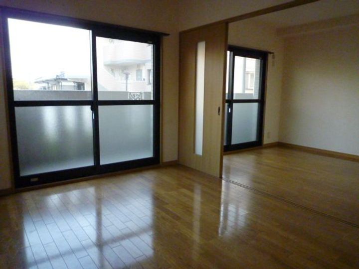 Cr.パークサイドの居間