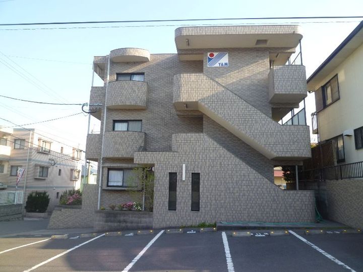 Cr.パークサイドの外観