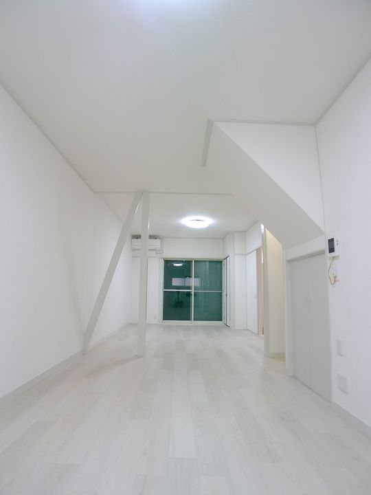 愛知県名古屋市西区名塚町5(一戸建)の賃貸物件の居間