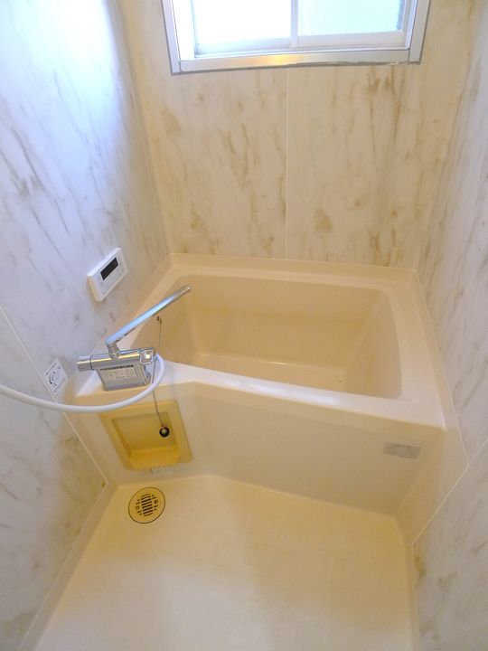 愛知県名古屋市西区名塚町5(一戸建)の賃貸物件の風呂